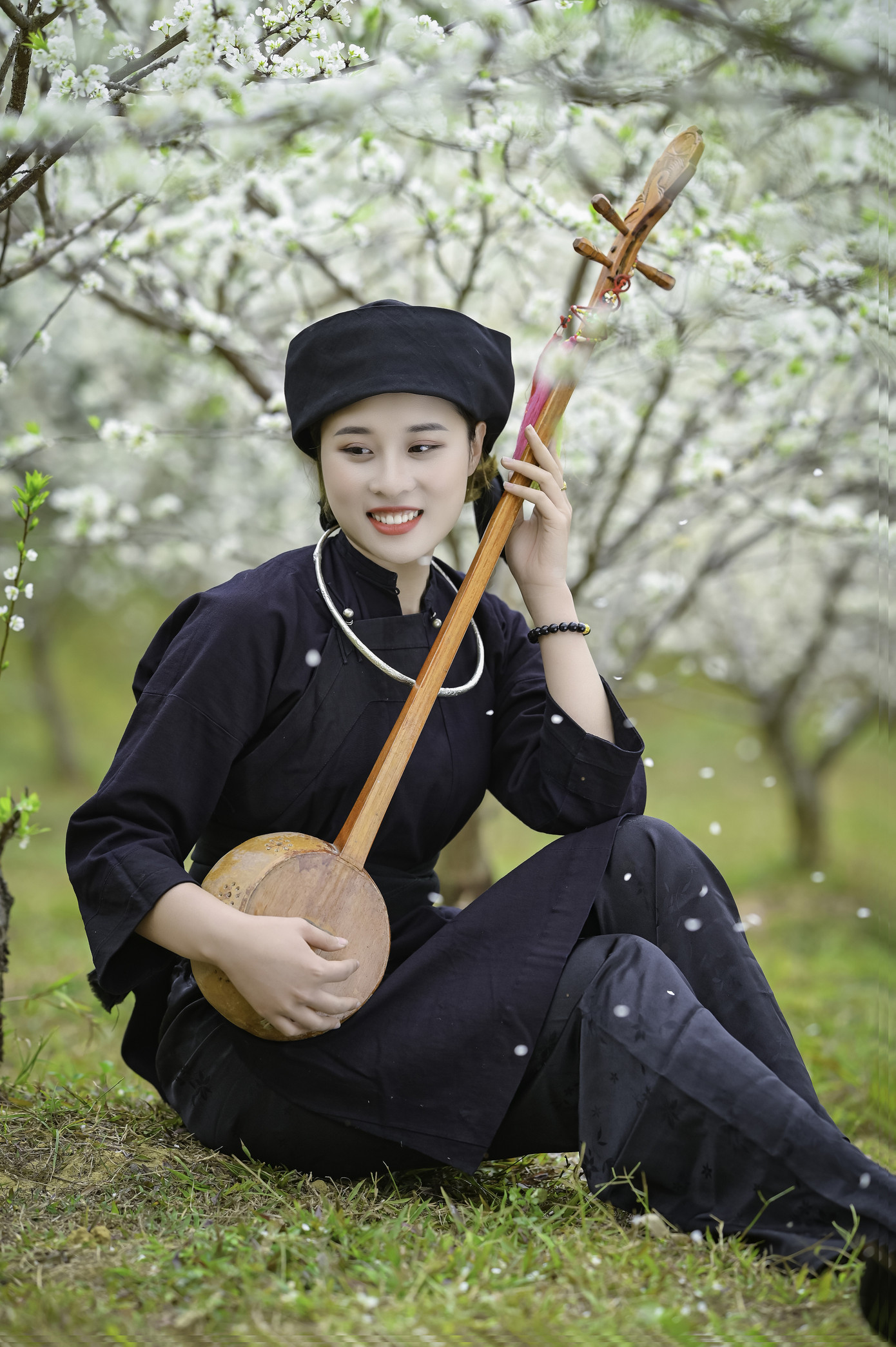 Đón Tết Tân Sửu cùng cô gái Nùng Phàn Slình vùng núi Đông Bắc là cựu sinh viên đại học Ngoại thương ảnh 4