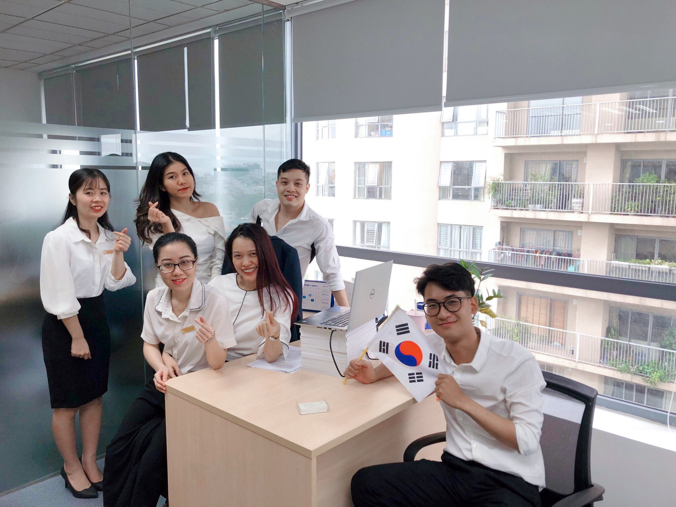 Nam sinh Kinh tế điển trai: Từ ngàn việc nhỏ đến ước mơ lớn ảnh 4