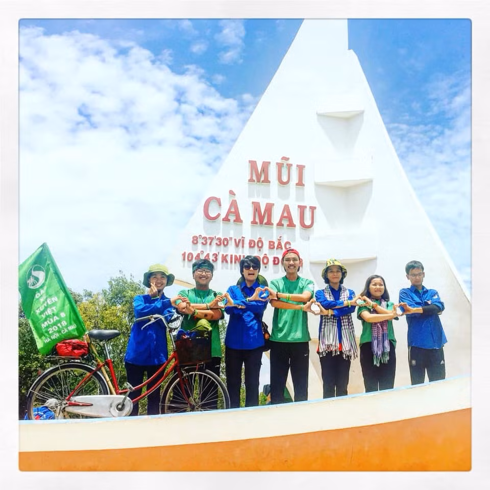 Tâm sự của một cựu Sao tháng Giêng đạp xe xuyên Việt được kết nạp Đảng tại trường đại học ảnh 8