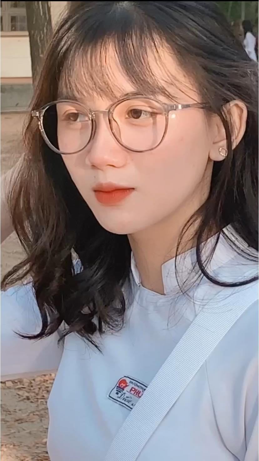 Đốn tim với nụ cười tỏa nắng của “Hot Tiktoker 2K4” ảnh 8