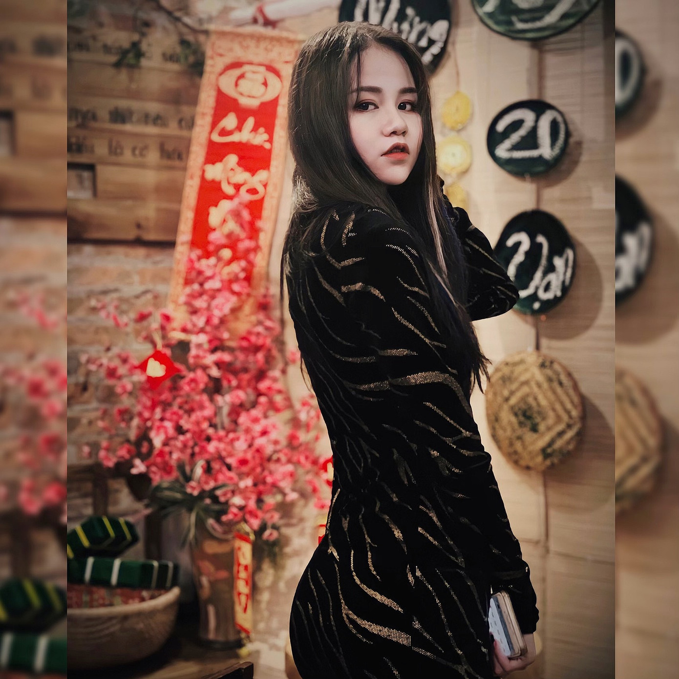 Nữ TikToker 9X Bắc Giang gây sốt với những clip triệu view cùng nhan sắc “cực đỉnh“ ảnh 3