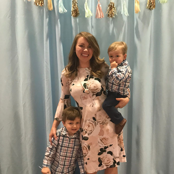 Thoát khỏi vụ bắt cóc năm 15 tuổi, cô gái Mỹ trở thành người truyền cảm hứng trên Tiktok ảnh 3