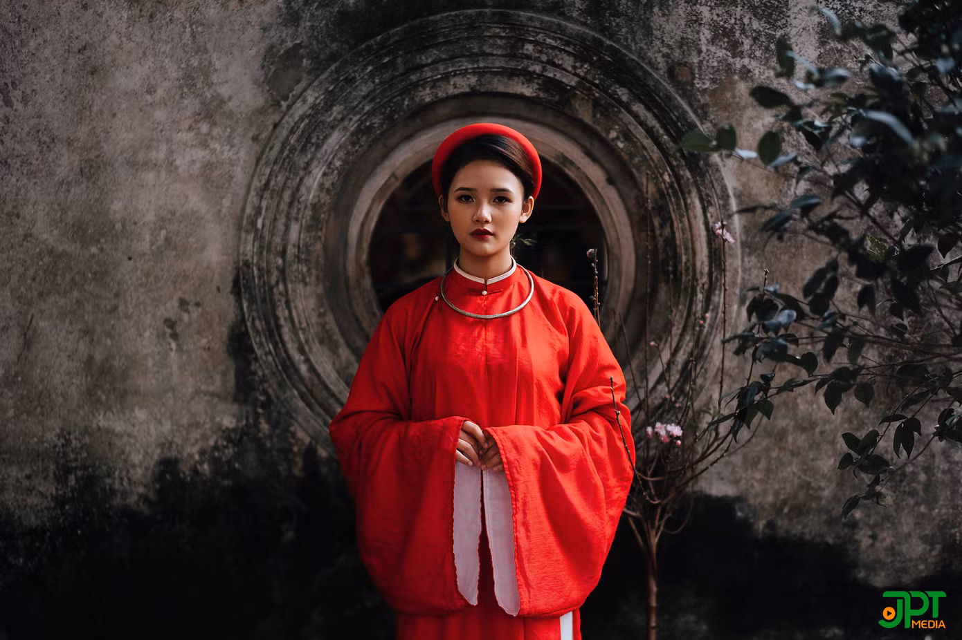 Ngất ngây trước vẻ đẹp đậm chất cổ xưa của Mai Yến trong bộ Cổ phục Việt Nam ảnh 8