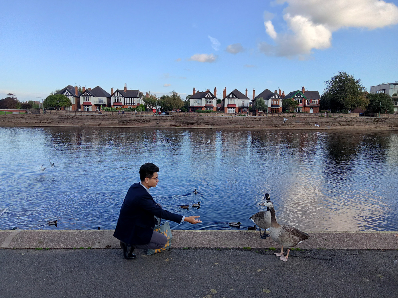 Du học vì đam mê Triết học chàng trai Hưng Yên chia sẻ lần đầu đón Tết xa quê ảnh 11