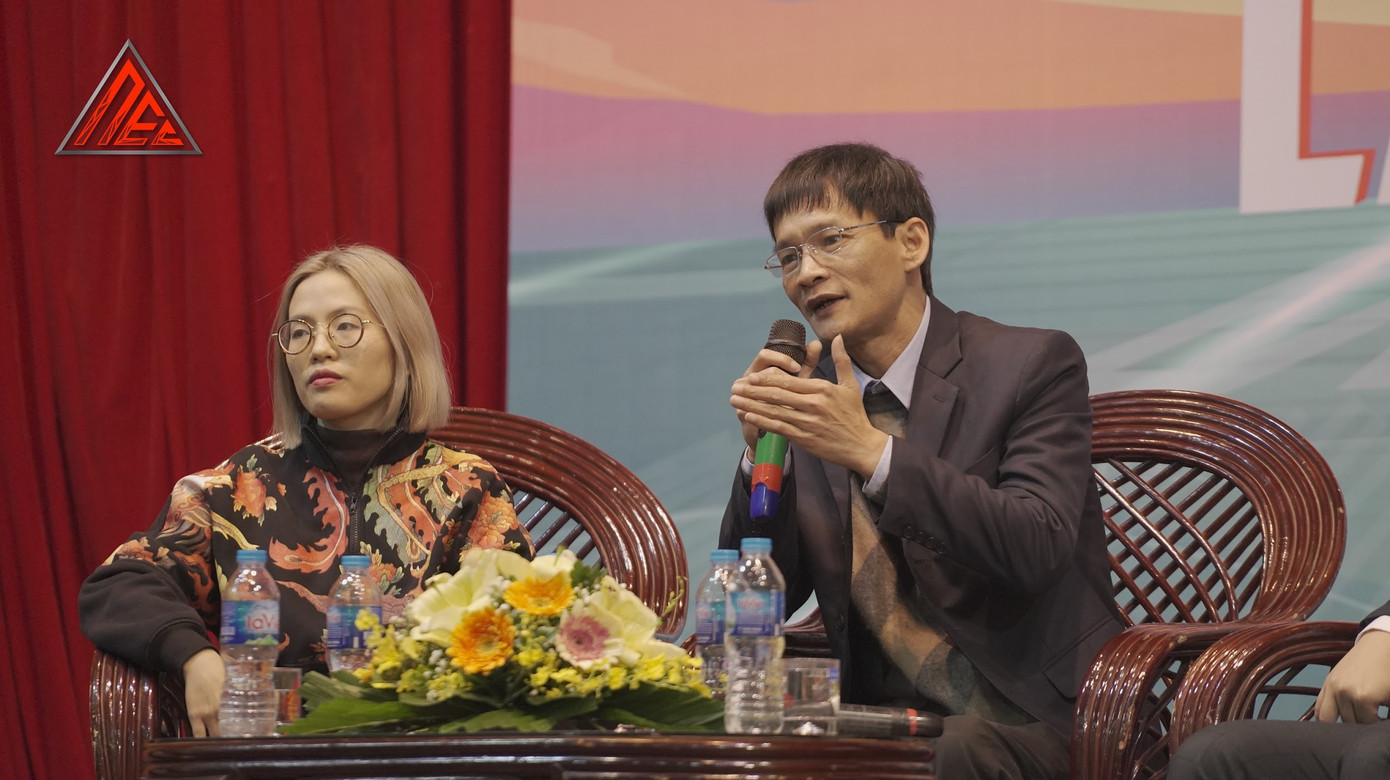 Loạt nhân vật nổi tiếng làng game tham gia talkshow về eSports tại ĐH Kinh tế Quốc dân ảnh 4