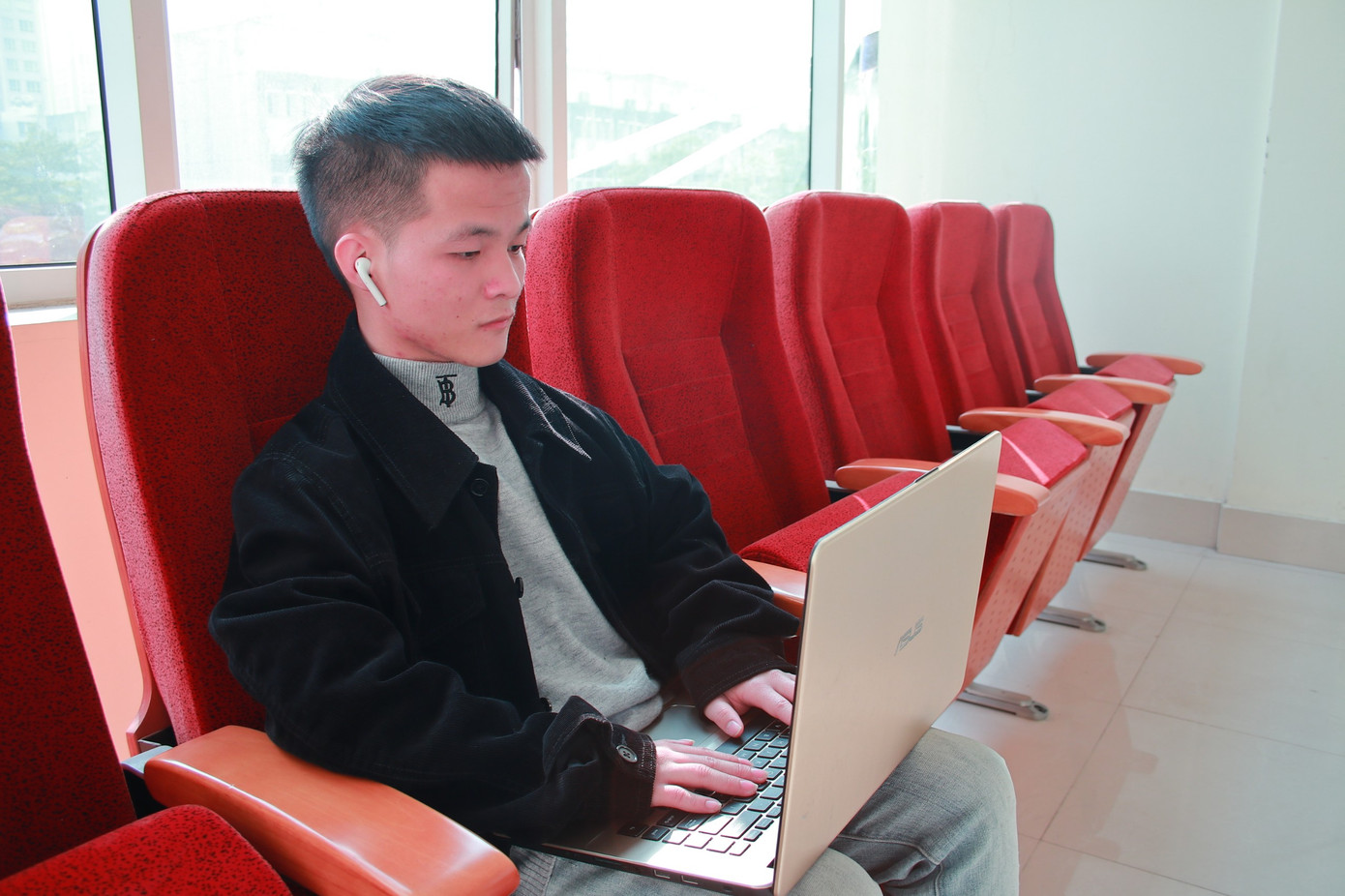 Chàng sinh viên Công nghệ ấp ủ giấc mơ khởi nghiệp ảnh 5