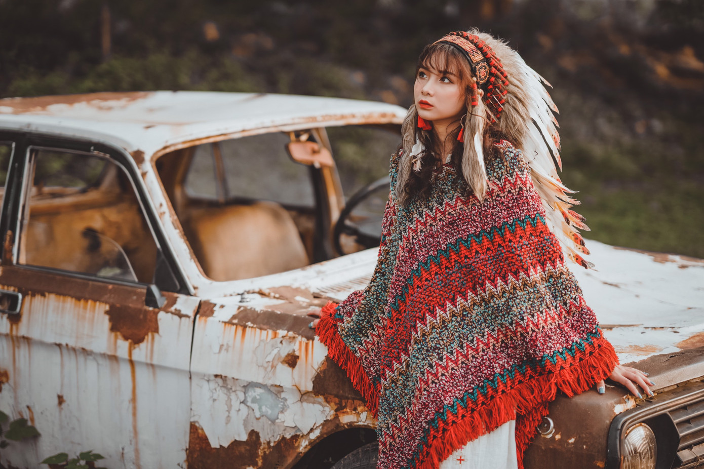 Hồn nhiên và phóng khoáng, cô gái 19 tuổi gây ấn tượng với bộ ảnh Bohemian ảnh 11