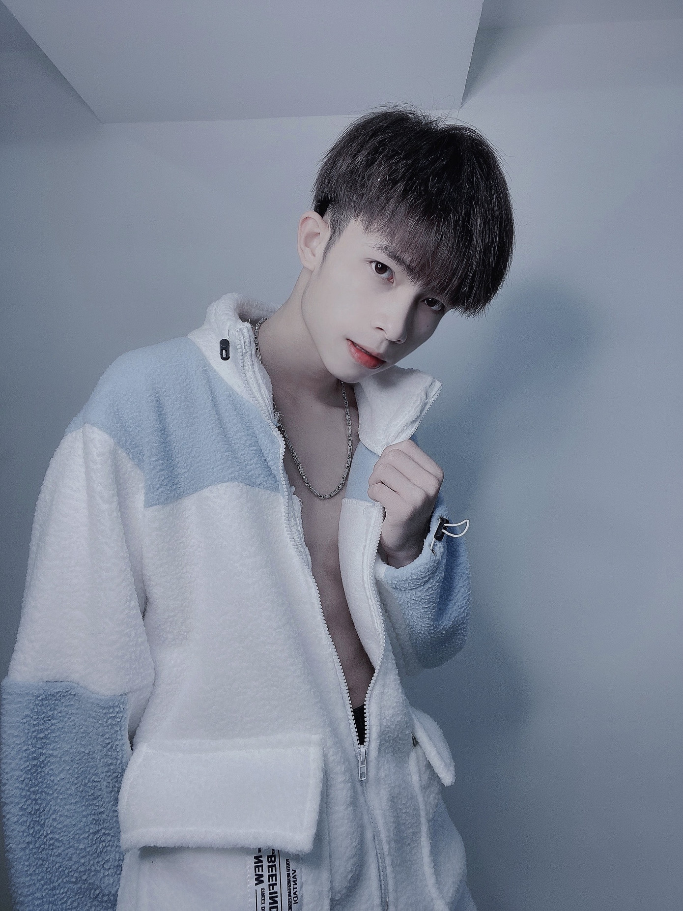 Nam sinh trường ĐH Thăng Long có lượng người theo dõi “khủng” ảnh 4