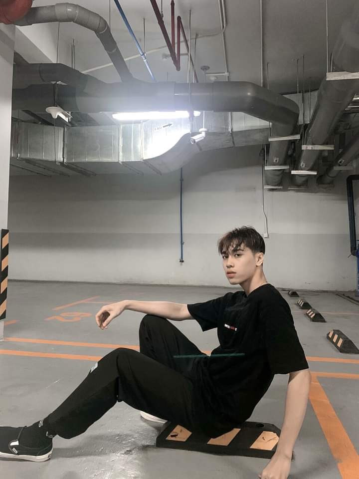 Nam sinh học ngành du lịch nhưng lại đam mê thời trang ảnh 10