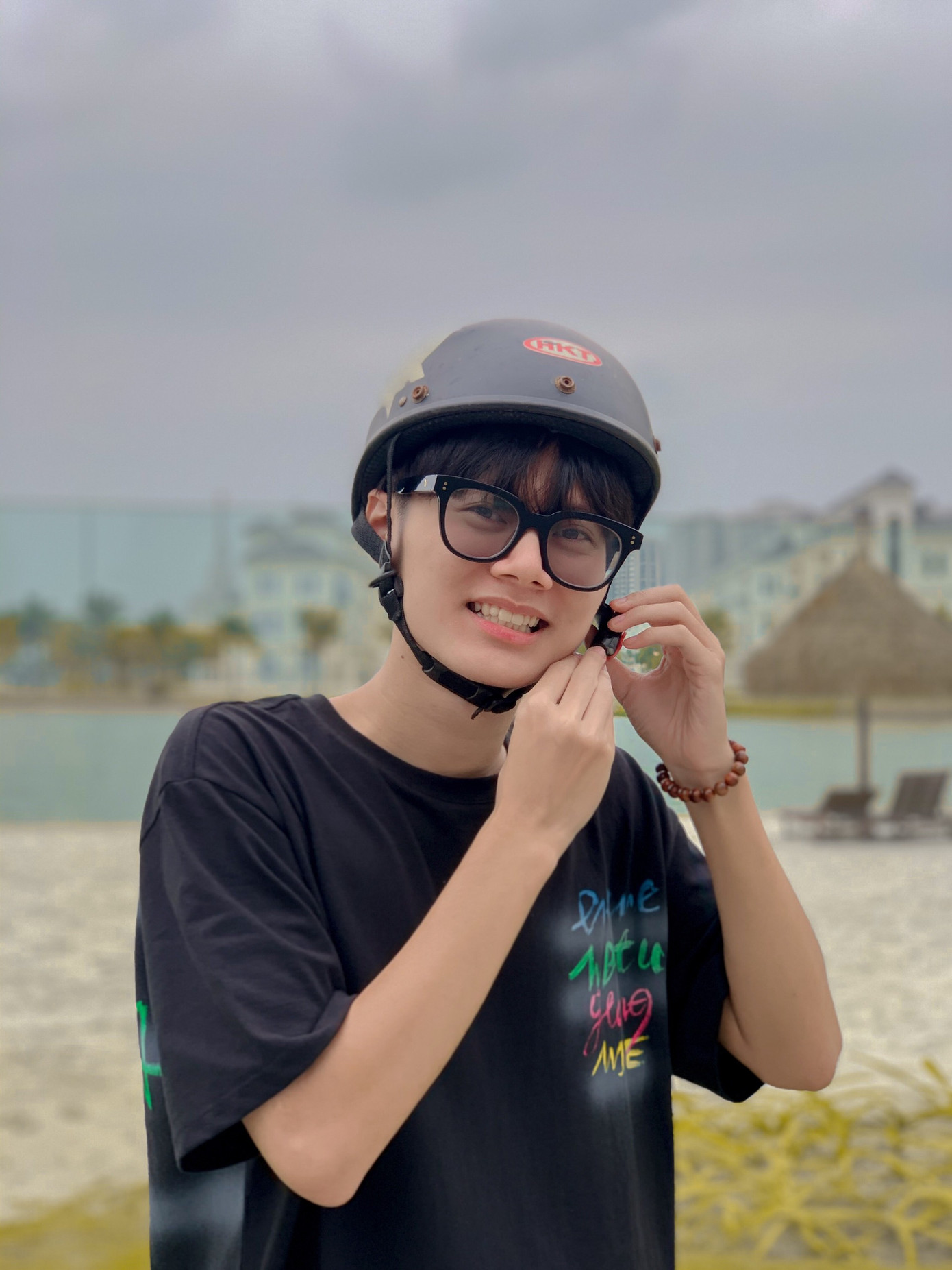 Nam sinh điển trai của Học viện Nông nghiệp đam mê tìm hiểu các dịch vụ facebook ảnh 2