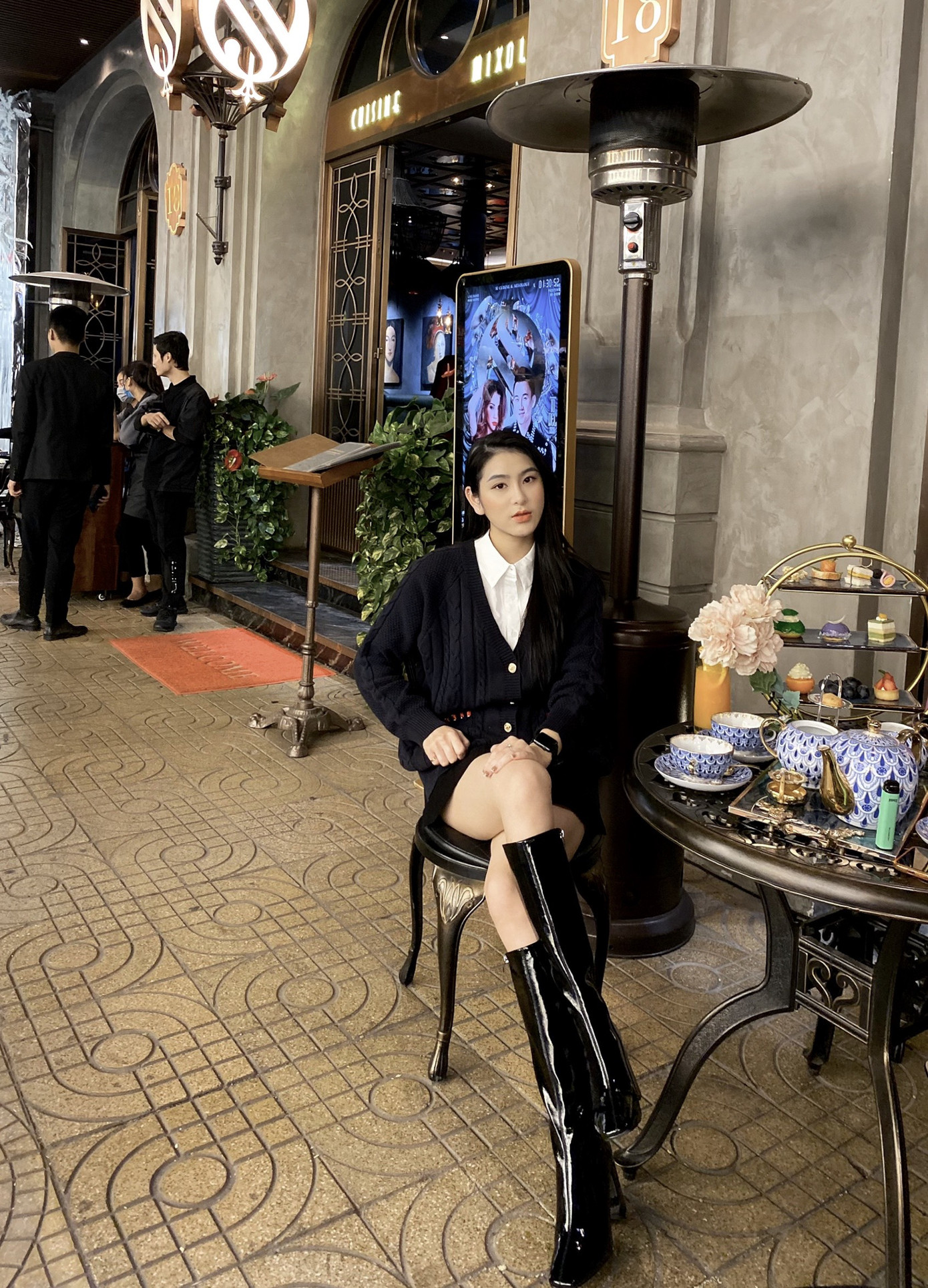 Gặp gỡ đầu xuân năm mới cùng hotgirl bạch biến ảnh 6