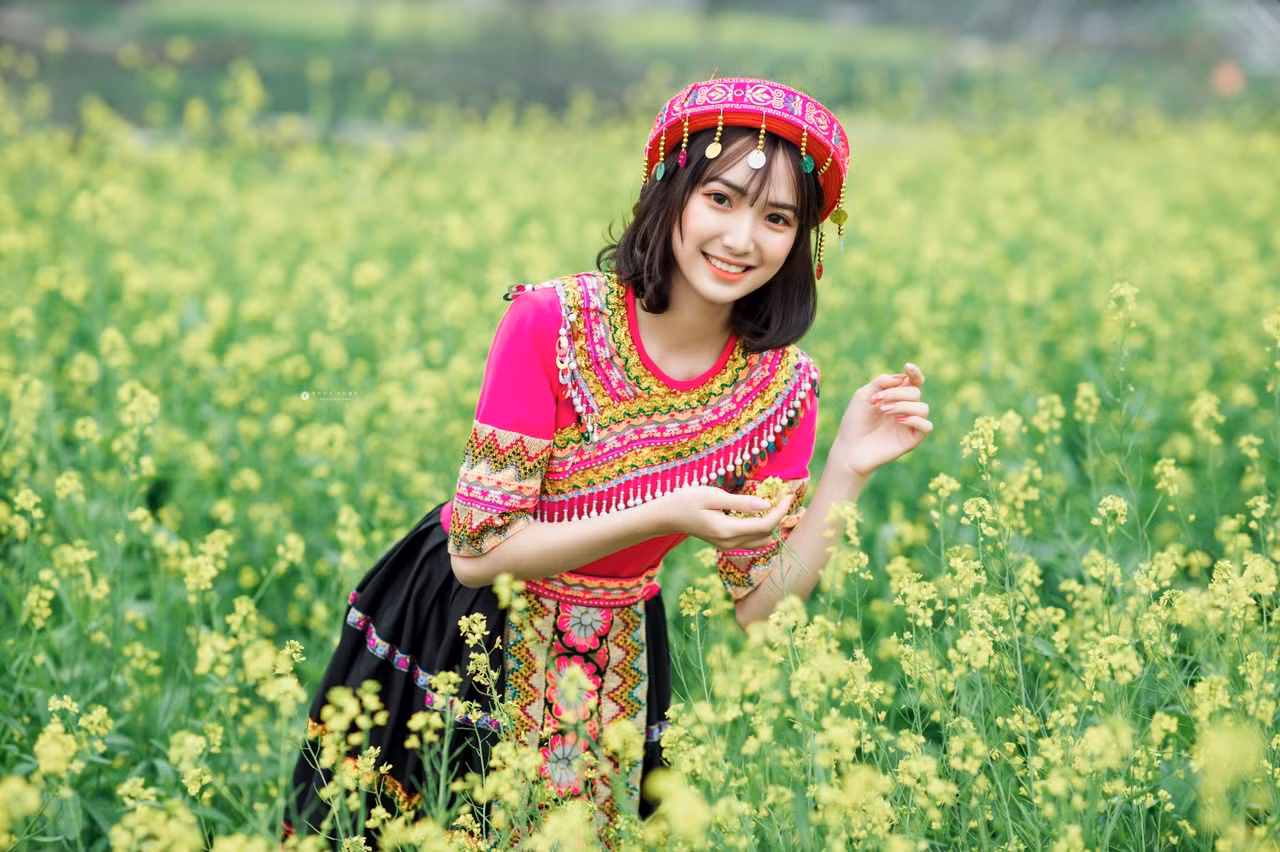 Hot girl Nam Định ‘hóa’ thiếu nữ H’Mông rạng rỡ đón Xuân ảnh 7