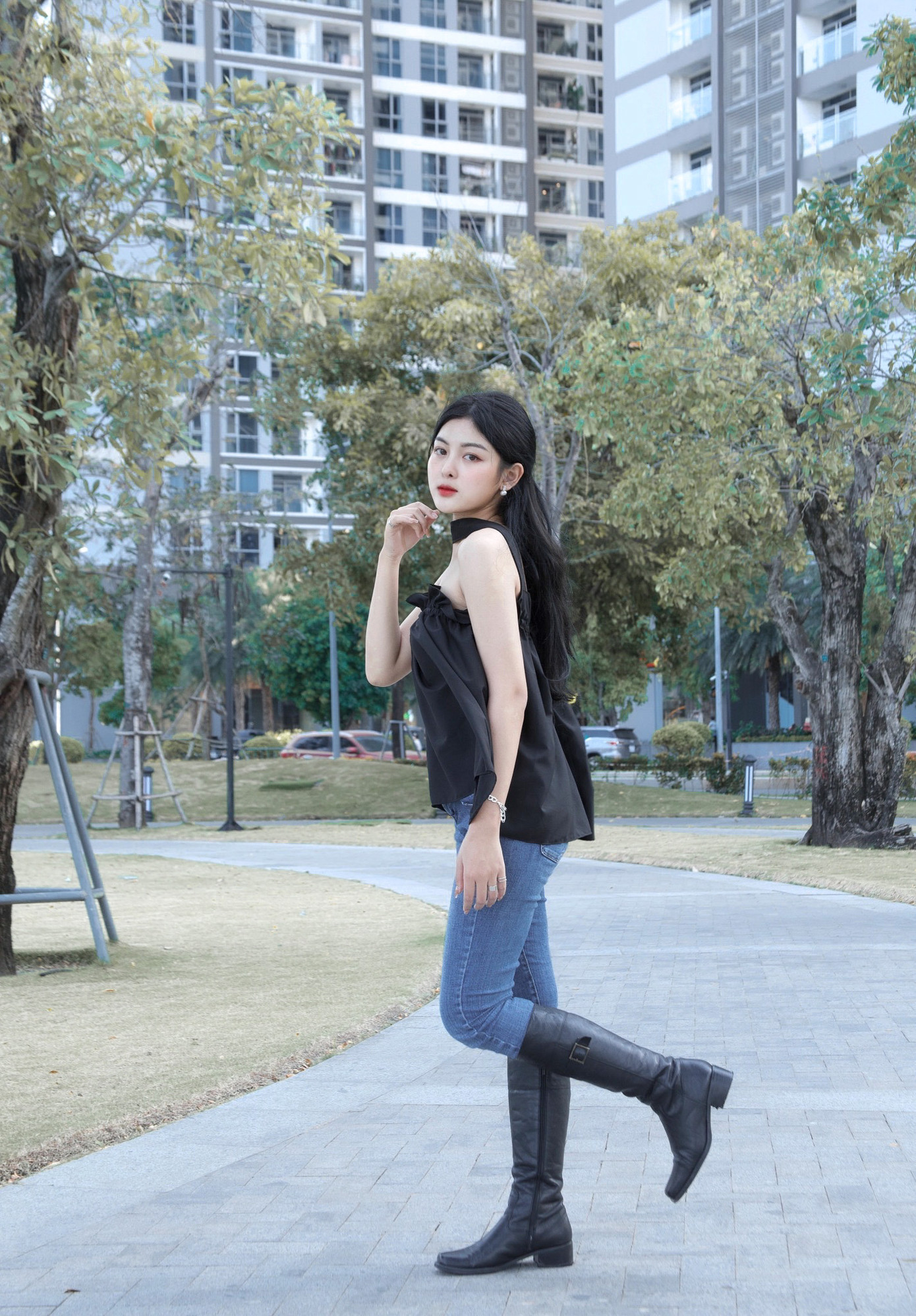 Nhan sắc “rúng động” của Hot Tiktoker Đắk Lắk khiến cư dân mạng đổ xô tìm kiếm ảnh 11