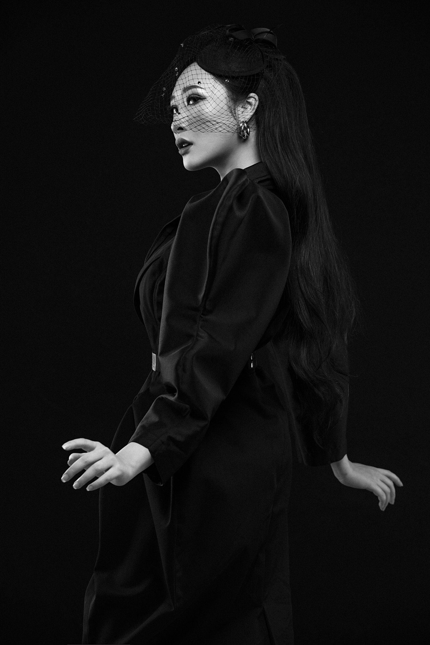 Thương Cin: “Nếu ai cũng bỏ sân khấu đi thì ai sẽ ở lại?” ảnh 4