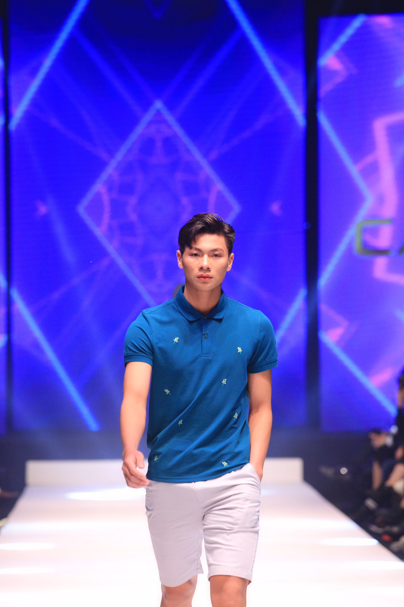 Chàng trai trẻ 19 tuổi và hành trình chinh phục ước mơ nghệ thuật ảnh 11