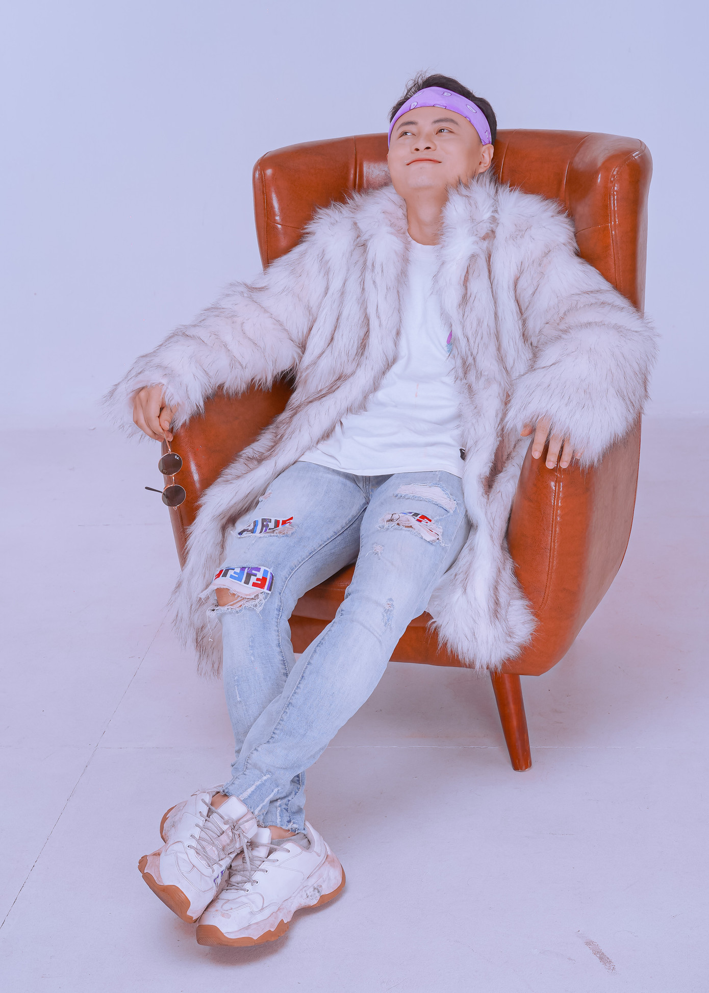 “Lửa thử vàng, gian nan thử Long Hách” ảnh 9