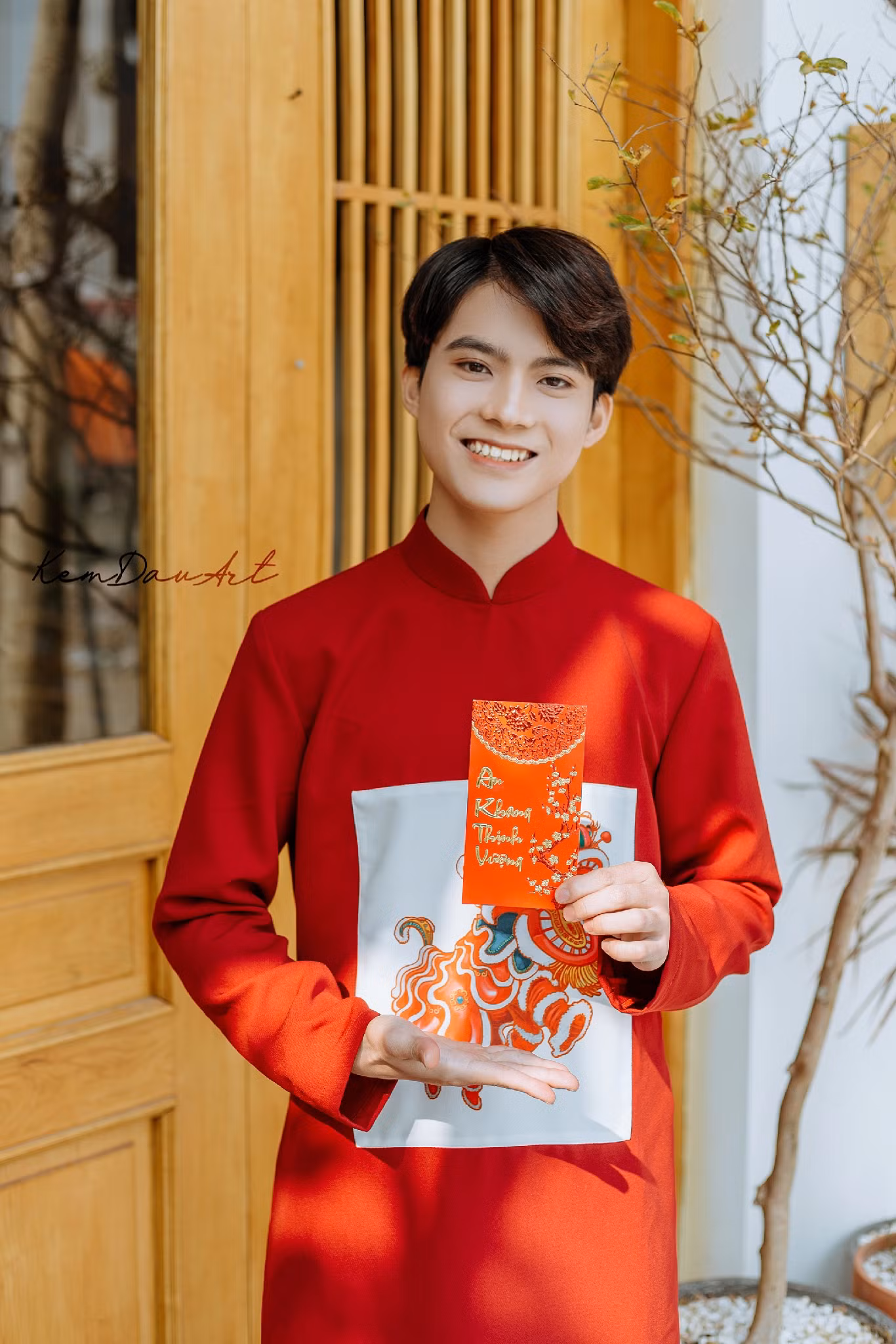 Hot boy Học viện Tòa án: “Giá trị Tết không nằm ở vật chất mà hơn hết là tình cảm gia đình” ảnh 4