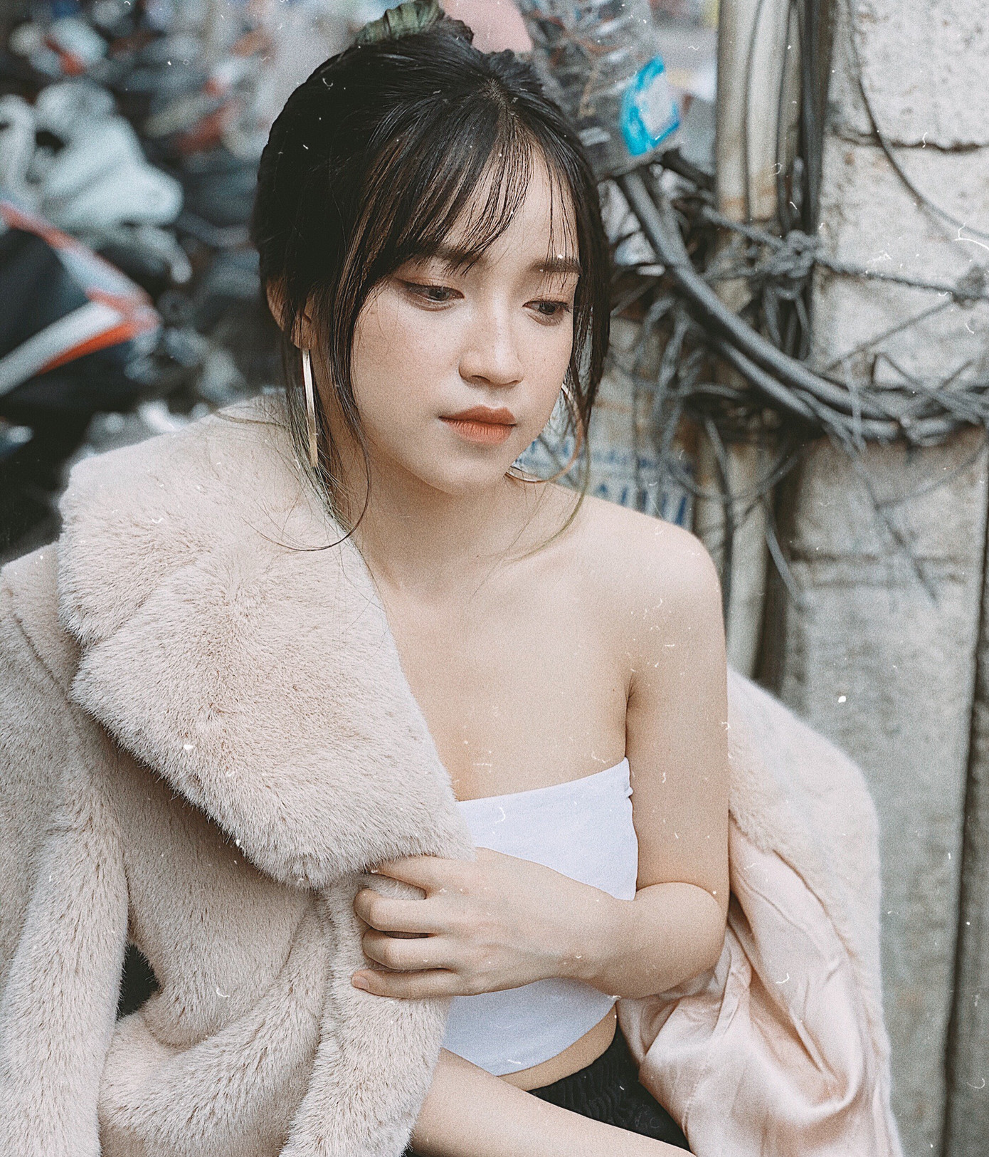 Nét đẹp tinh khôi của sinh viên năm nhất Đại học Quy Nhơn ảnh 9