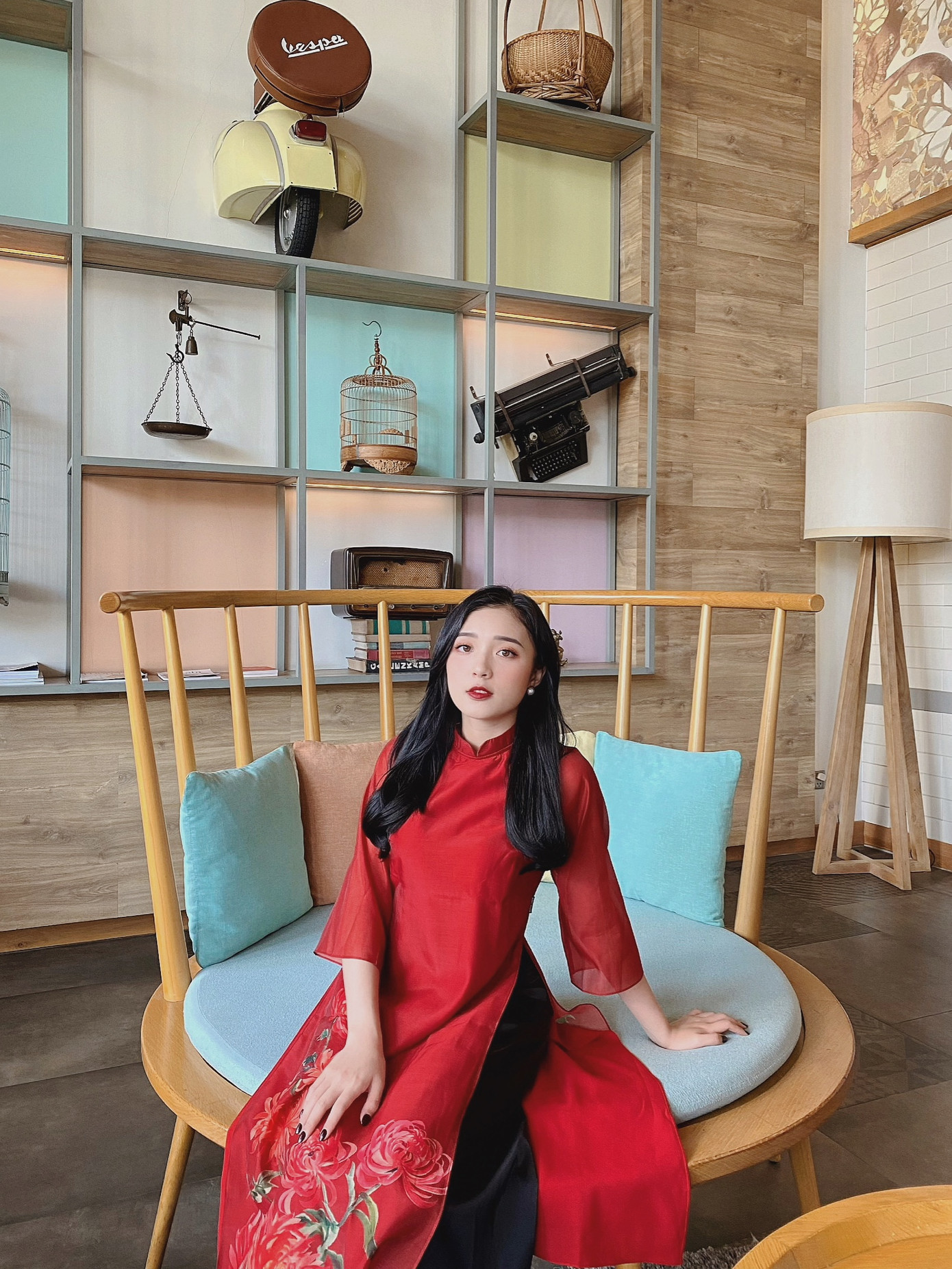 MC Phương Thảo gây điên đảo với “Tết an yên đừng hỏi kém duyên” ảnh 4