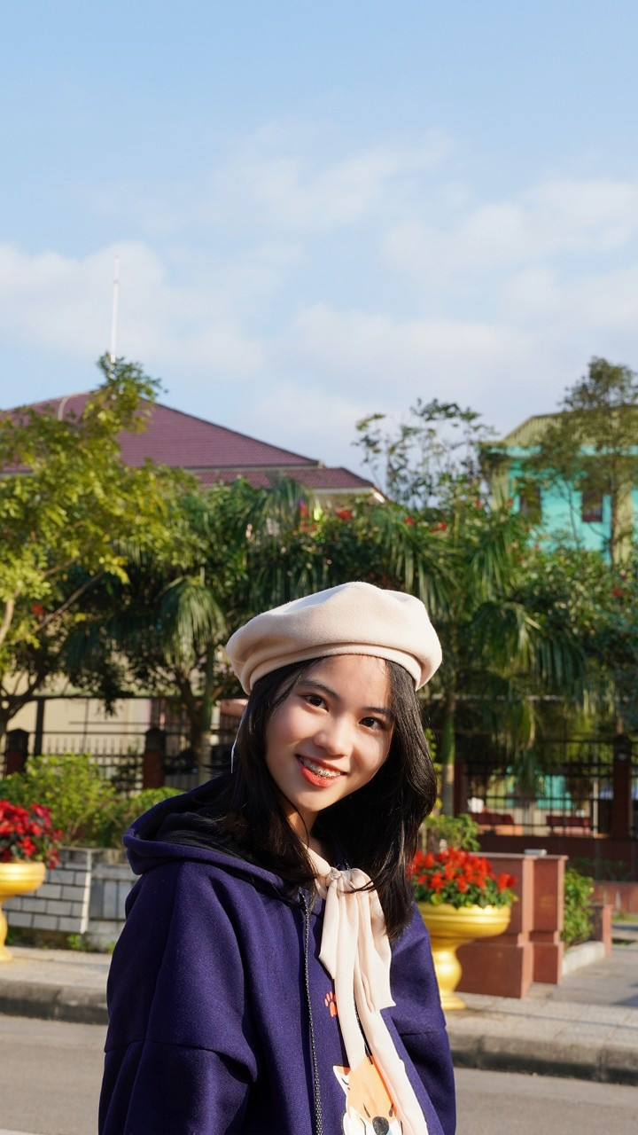 Nữ sinh Quảng Trị 15 tuổi thông thạo 7 thứ tiếng là quán quân cuộc thi lồng tiếng ảnh 11