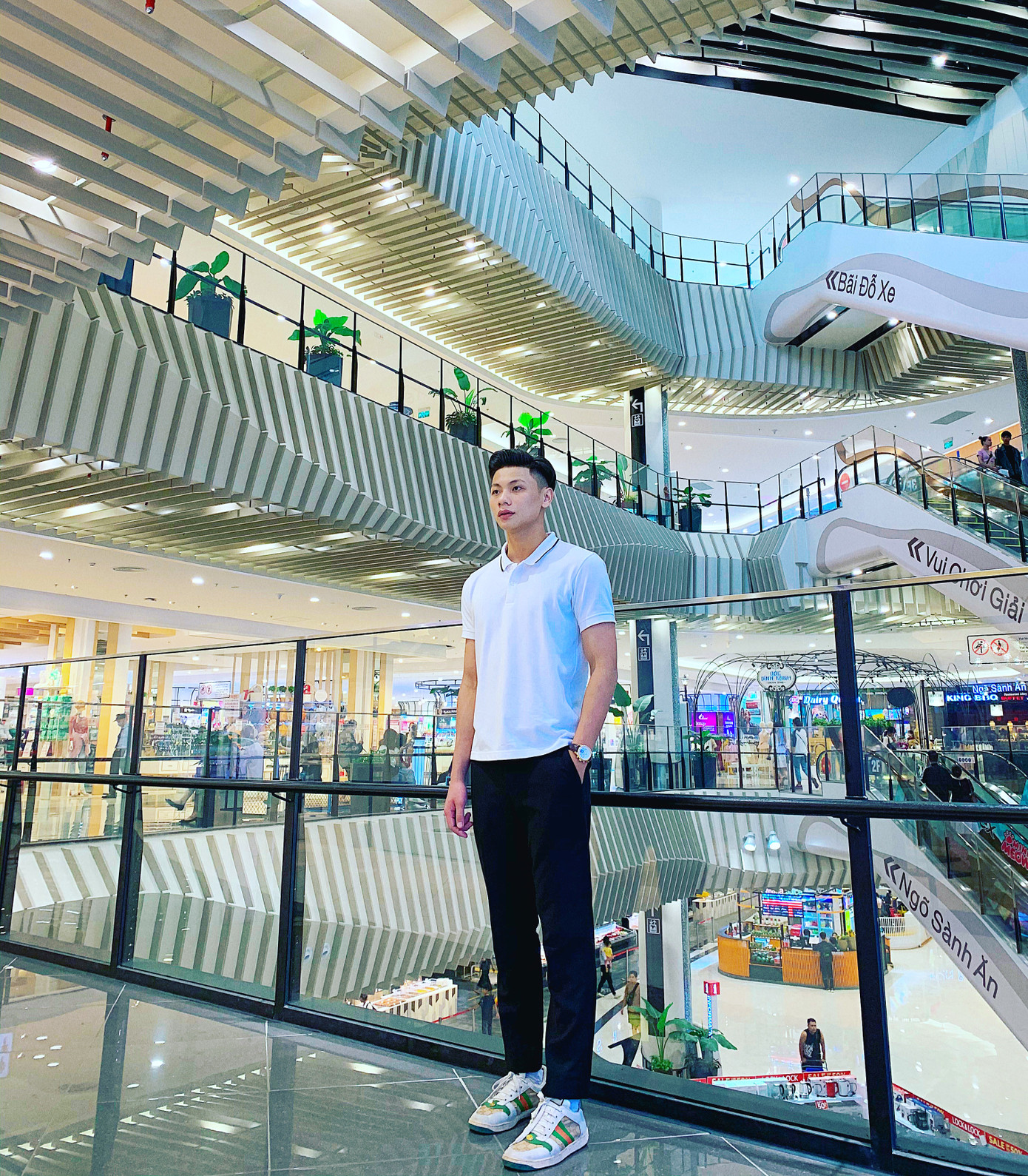 Chàng trai trẻ 19 tuổi và hành trình chinh phục ước mơ nghệ thuật ảnh 3