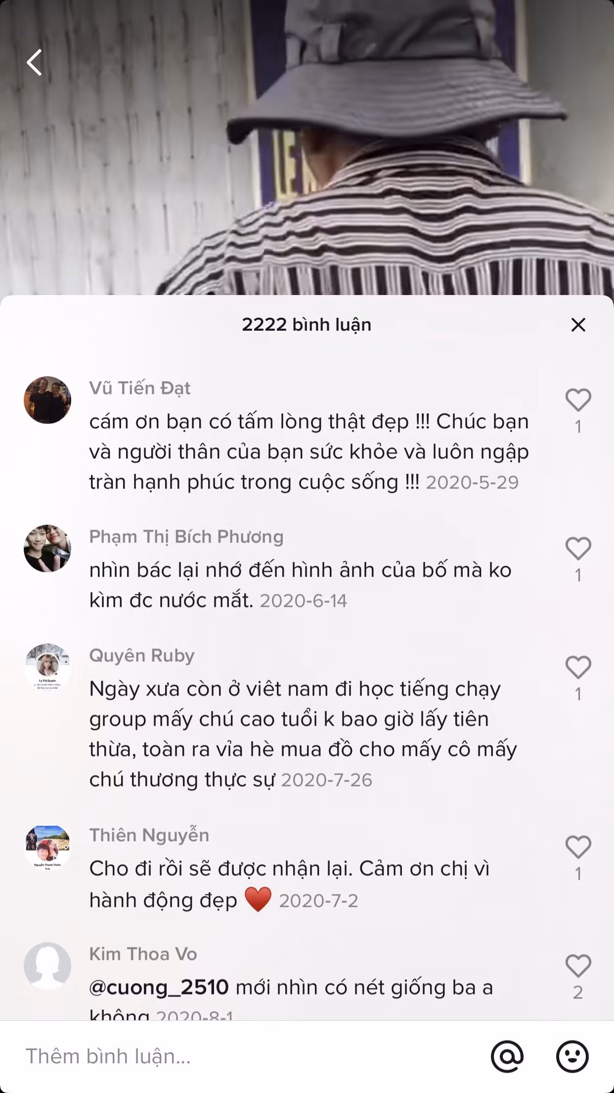 Xúc động về “người cha” bán ổi – Nữ giảng viên xinh đẹp nhận “bão view” trên tiktok ảnh 3