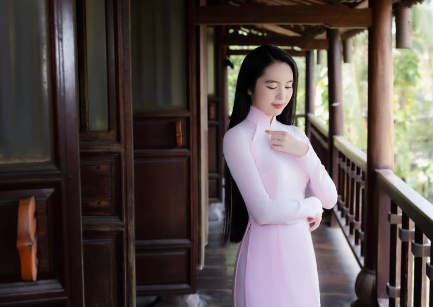 Tài sắc vẹn toàn tạo nên sự khác biệt của Hoa khôi ảnh 8