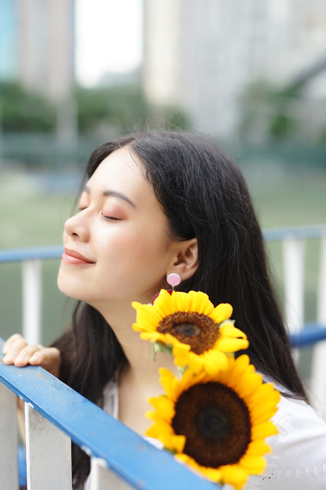 Hãy theo đuổi sự ưu tú, thành công sẽ theo đuổi bạn ảnh 3