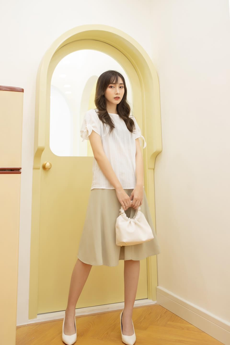 Nữ sinh Ngoại thương đam mê mẫu ảnh, có thành tích học tập “khủng“ ảnh 2