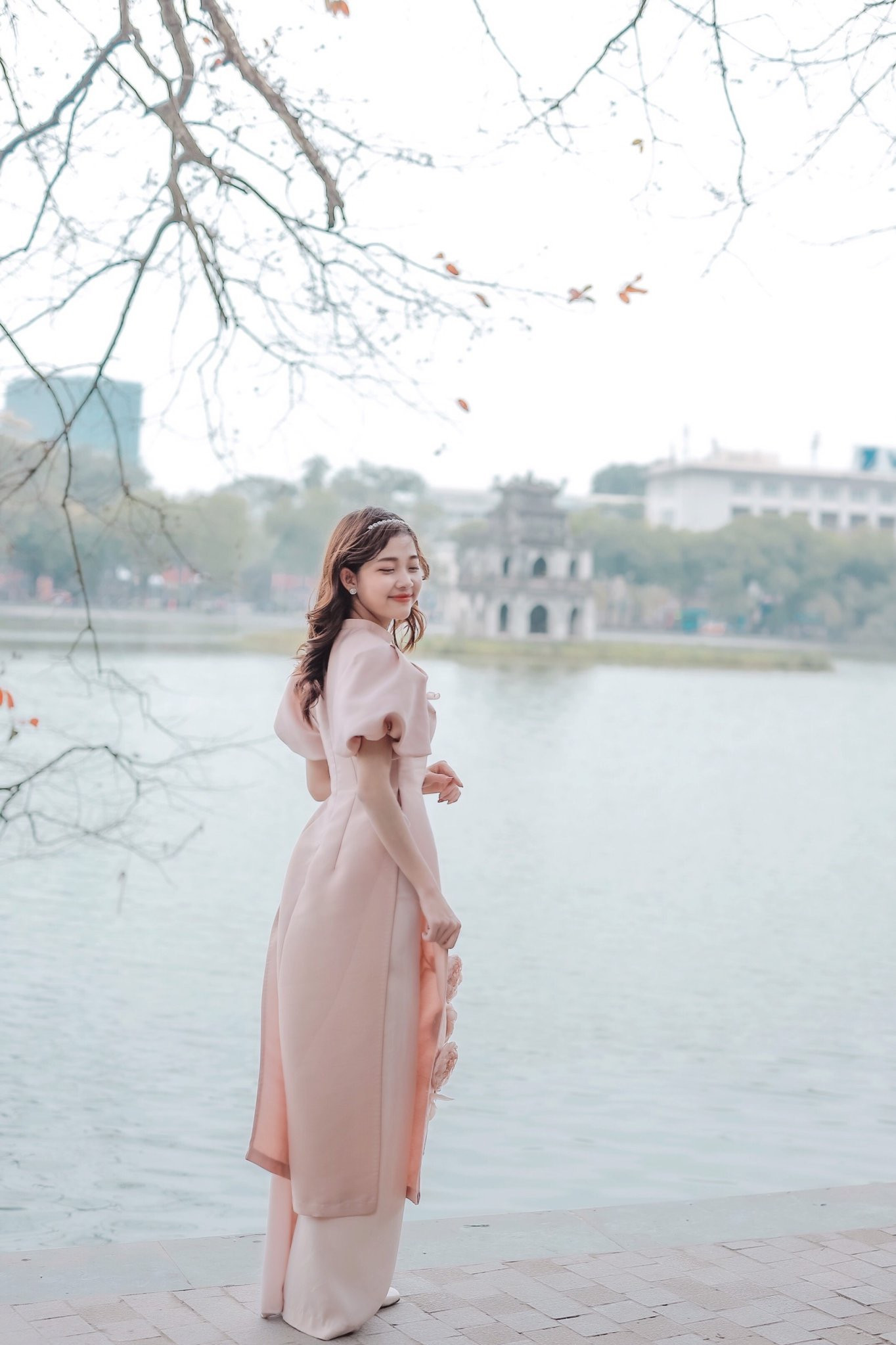 Nữ sinh Ngoại giao khát khao trở thành MC/BTV muốn sở hữu dự án kinh doanh riêng và hoàn thành ước mơ du học ảnh 12