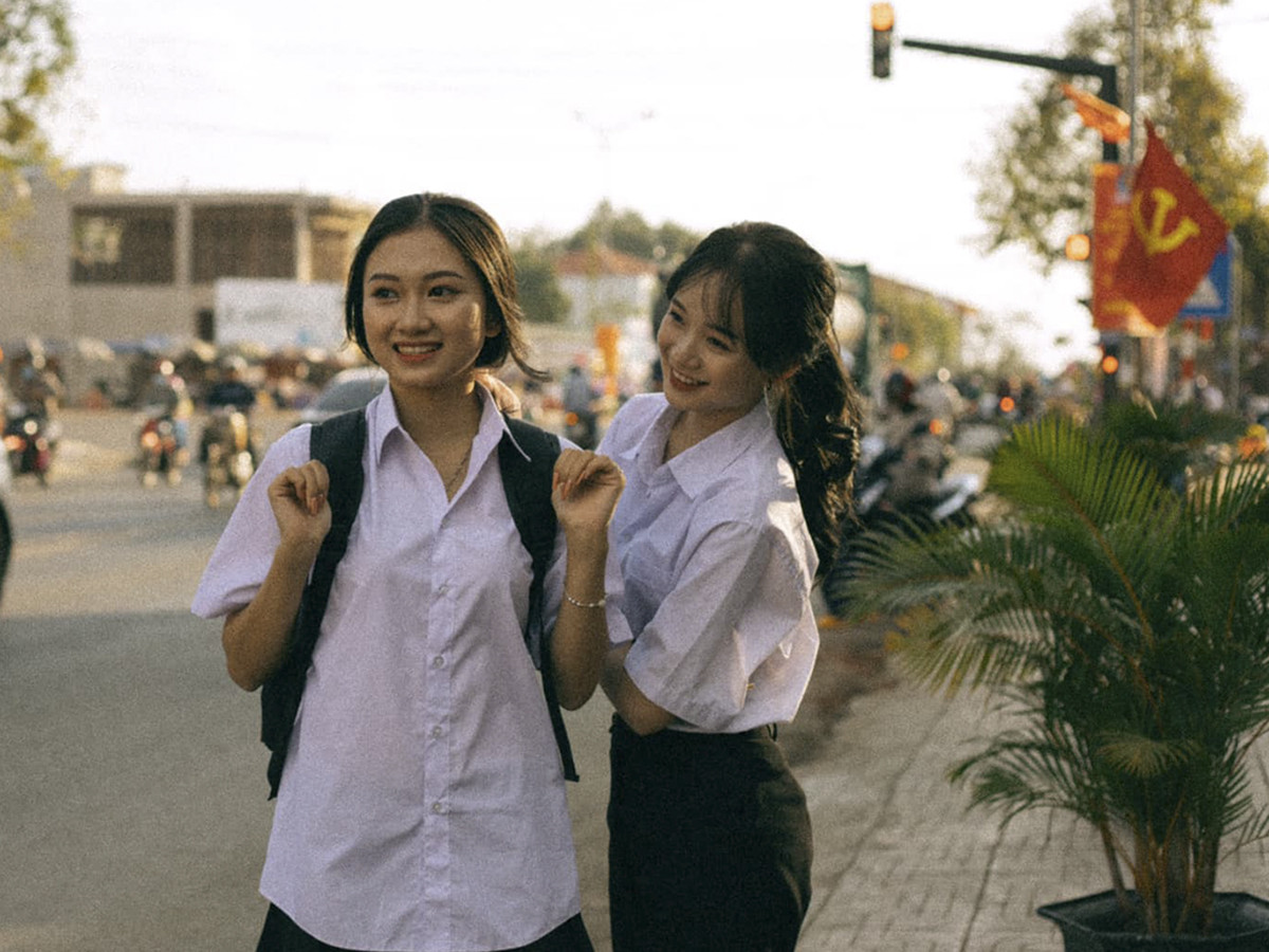 Chàng sinh viên từ bỏ học Báo chí theo đuổi nghề “cầm phấn” ảnh 15 Chàng sinh viên từ bỏ học Báo chí theo đuổi nghề “cầm phấn” ảnh 15