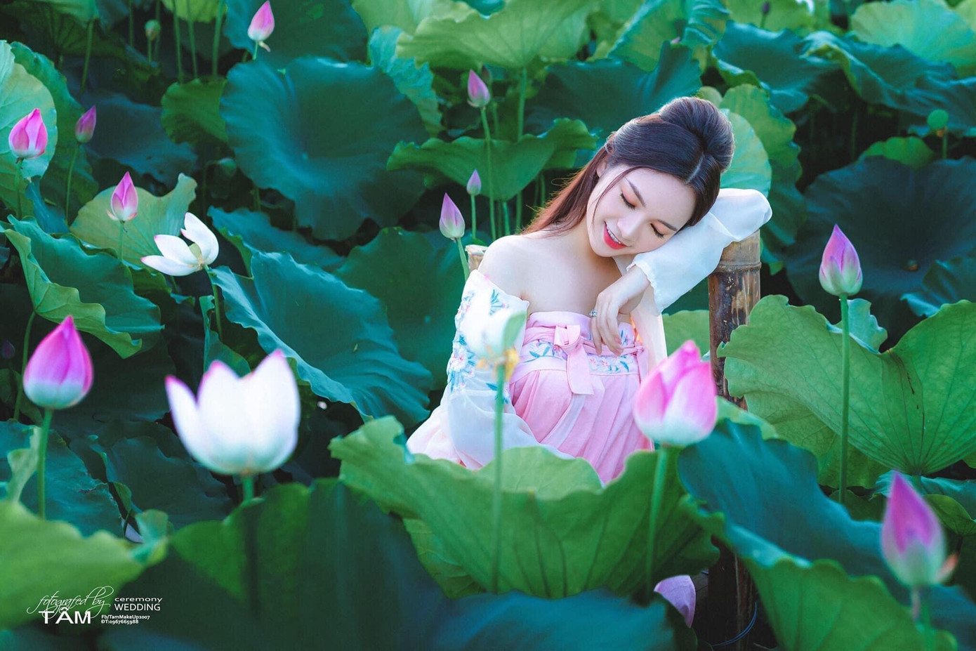 Đón Tết trong một bối cảnh kỳ lạ ảnh 10