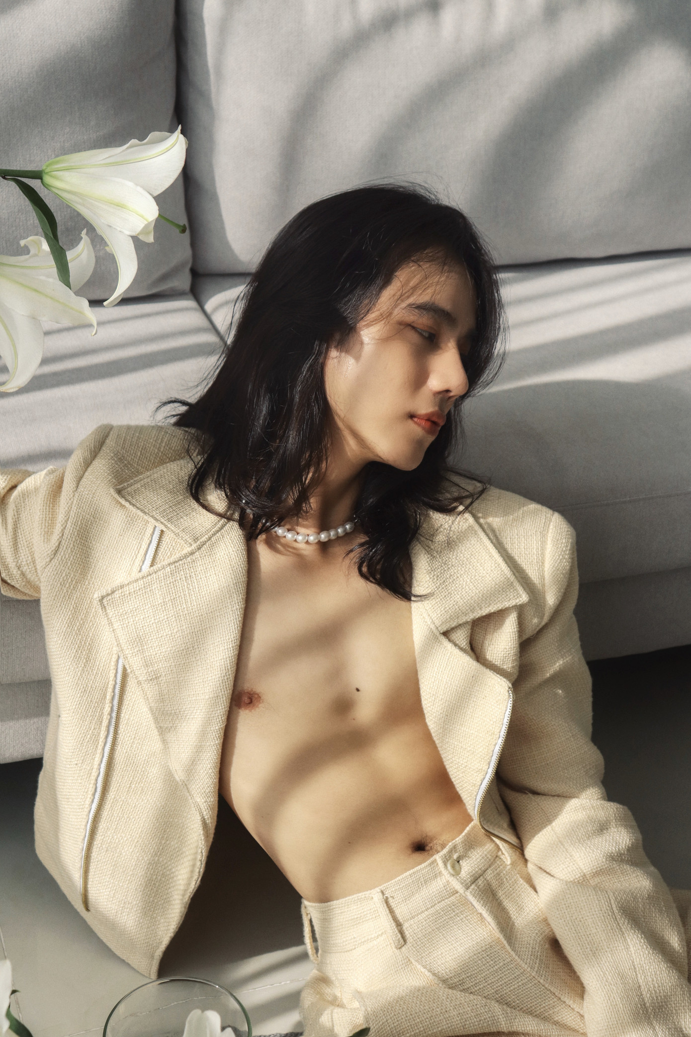 Mê mẩn trước nhan sắc của “Mỹ nam tóc dài” là người Việt gốc Hoa ảnh 4