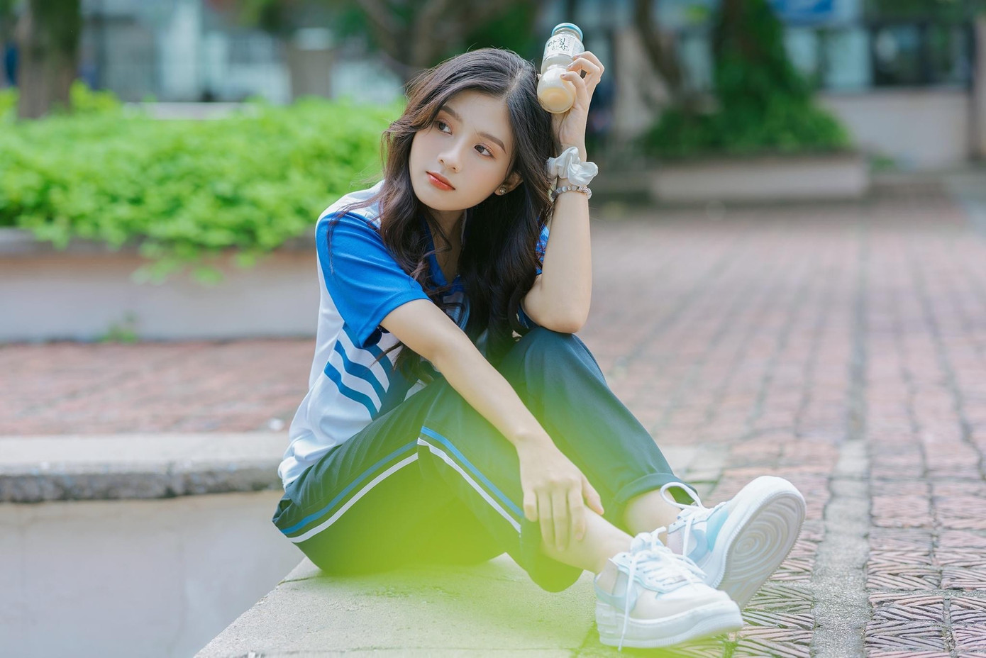 Nữ sinh điện ảnh gây ấn tượng bởi bộ ảnh Tết bên áo Tấc Việt phục ảnh 13