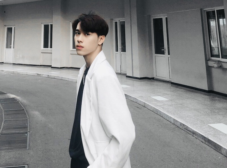 Nam sinh học ngành du lịch nhưng lại đam mê thời trang ảnh 2