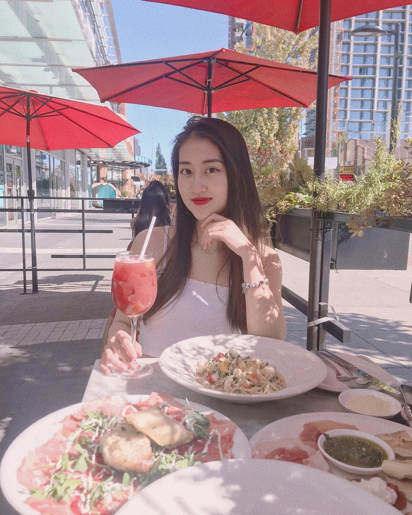 Tâm sự đón Tết của một du học sinh tại xứ sở lá phong đỏ ảnh 4