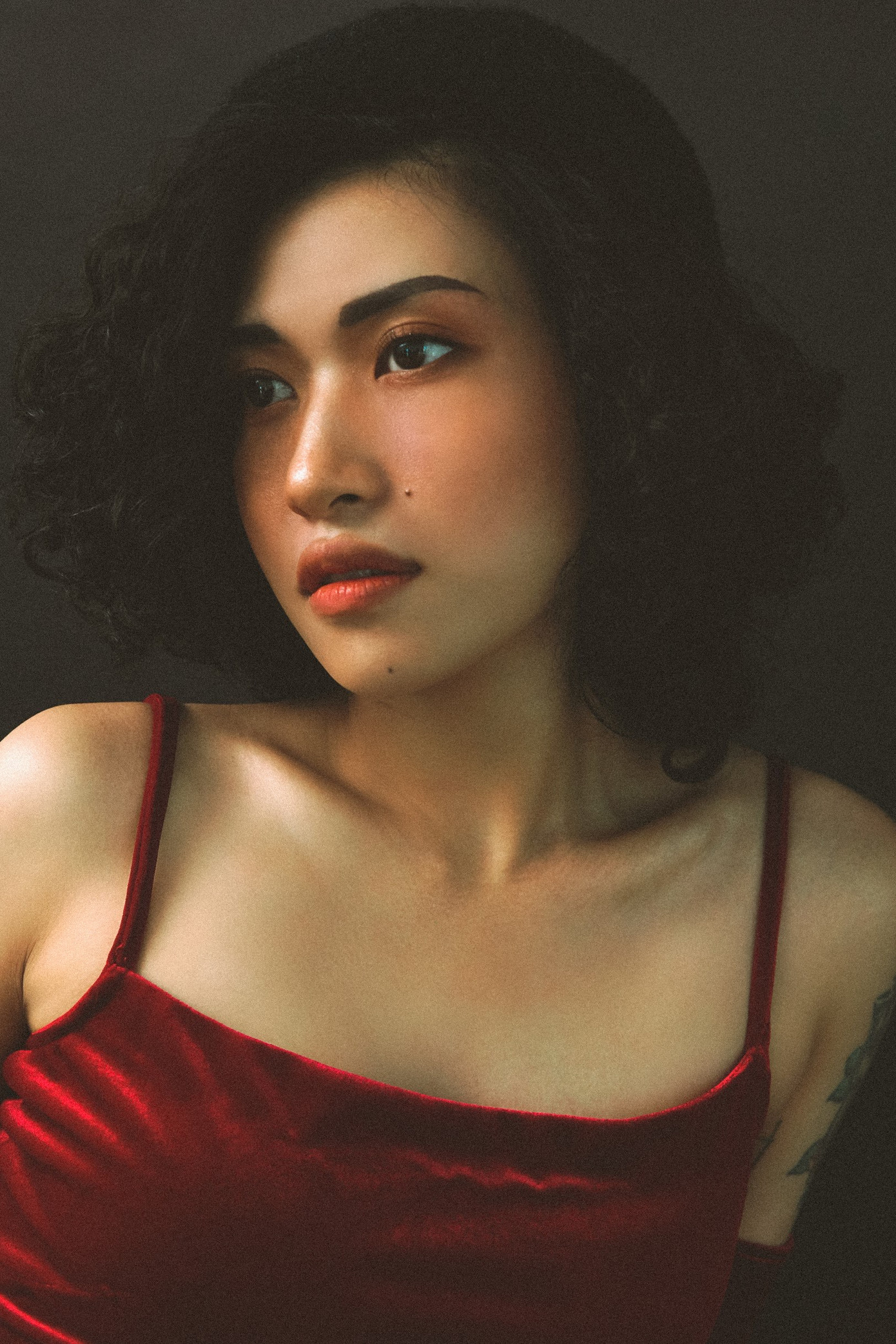 Cô ca sĩ đa tài mang dấu ấn thập niên 90 ảnh 11