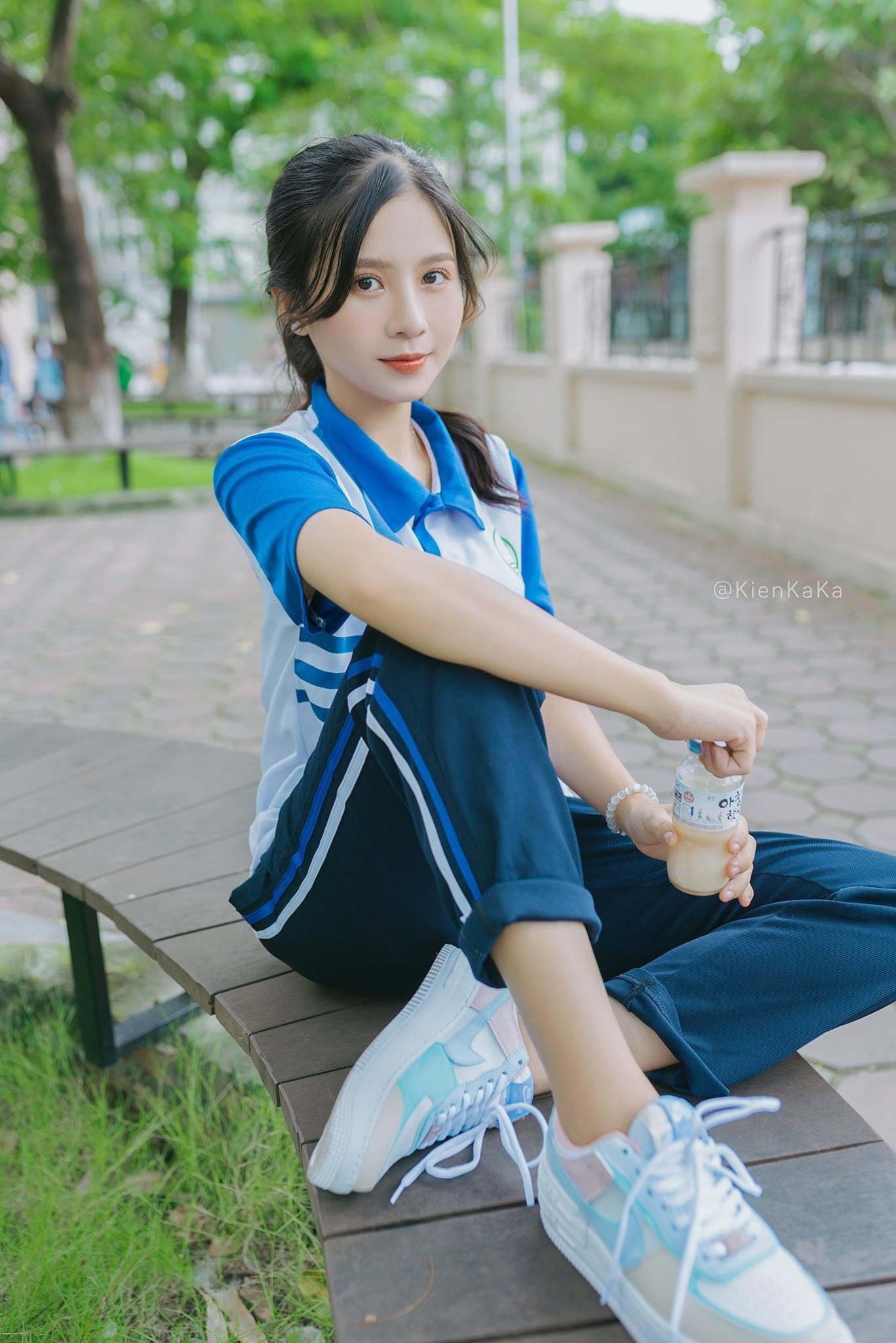 Nữ sinh điện ảnh gây ấn tượng bởi bộ ảnh Tết bên áo Tấc Việt phục ảnh 14