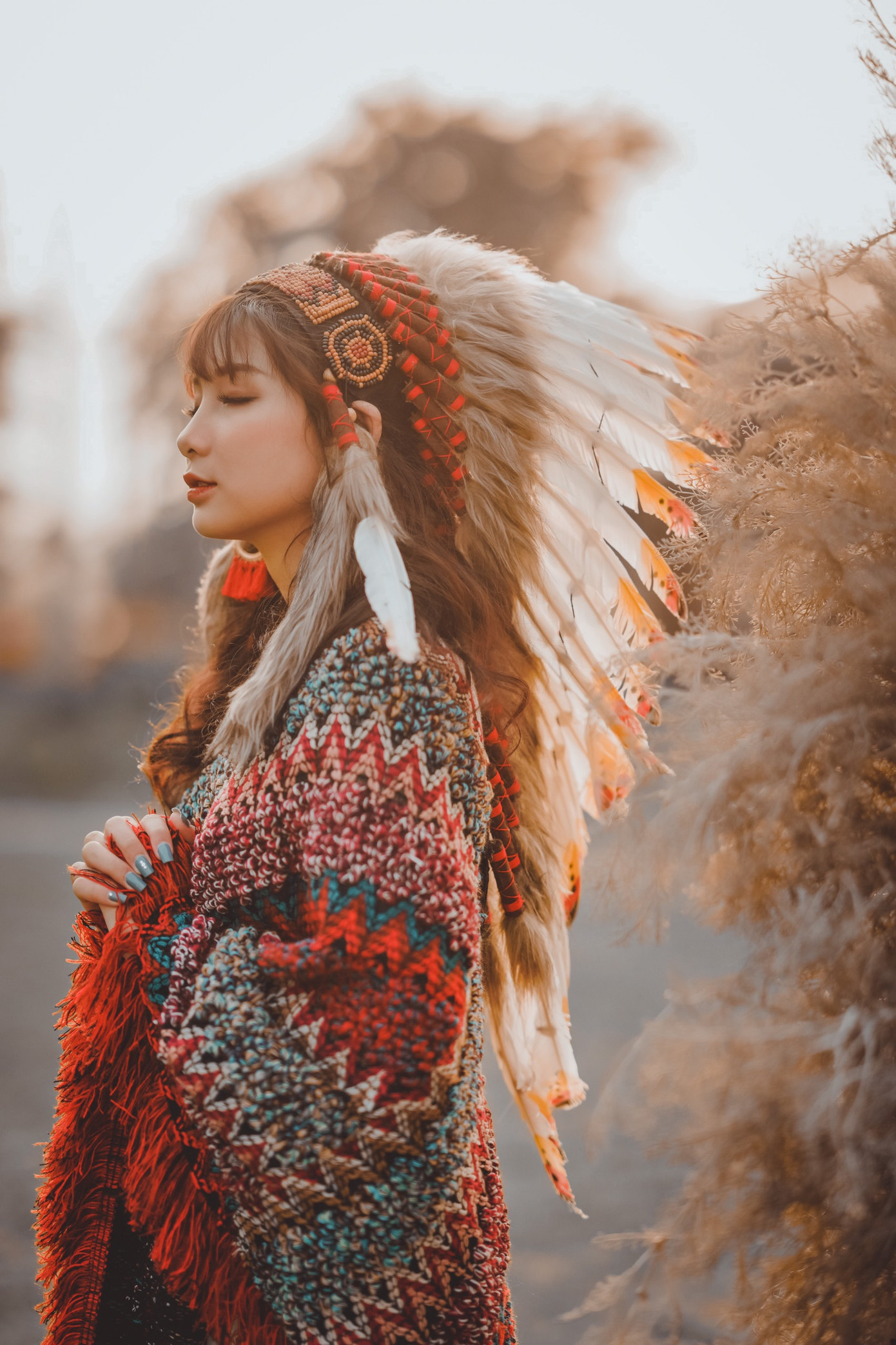 Hồn nhiên và phóng khoáng, cô gái 19 tuổi gây ấn tượng với bộ ảnh Bohemian ảnh 13