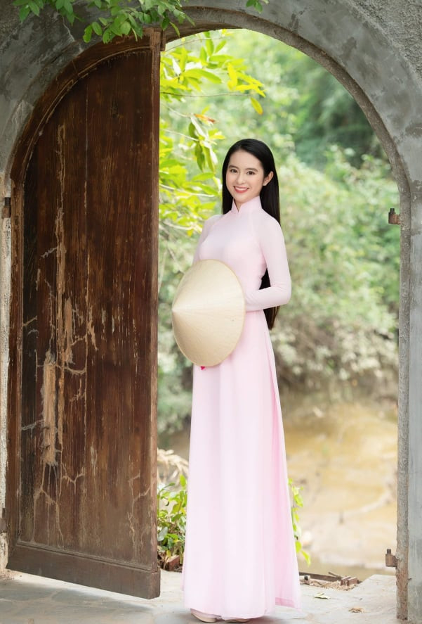 Tài sắc vẹn toàn tạo nên sự khác biệt của Hoa khôi ảnh 6