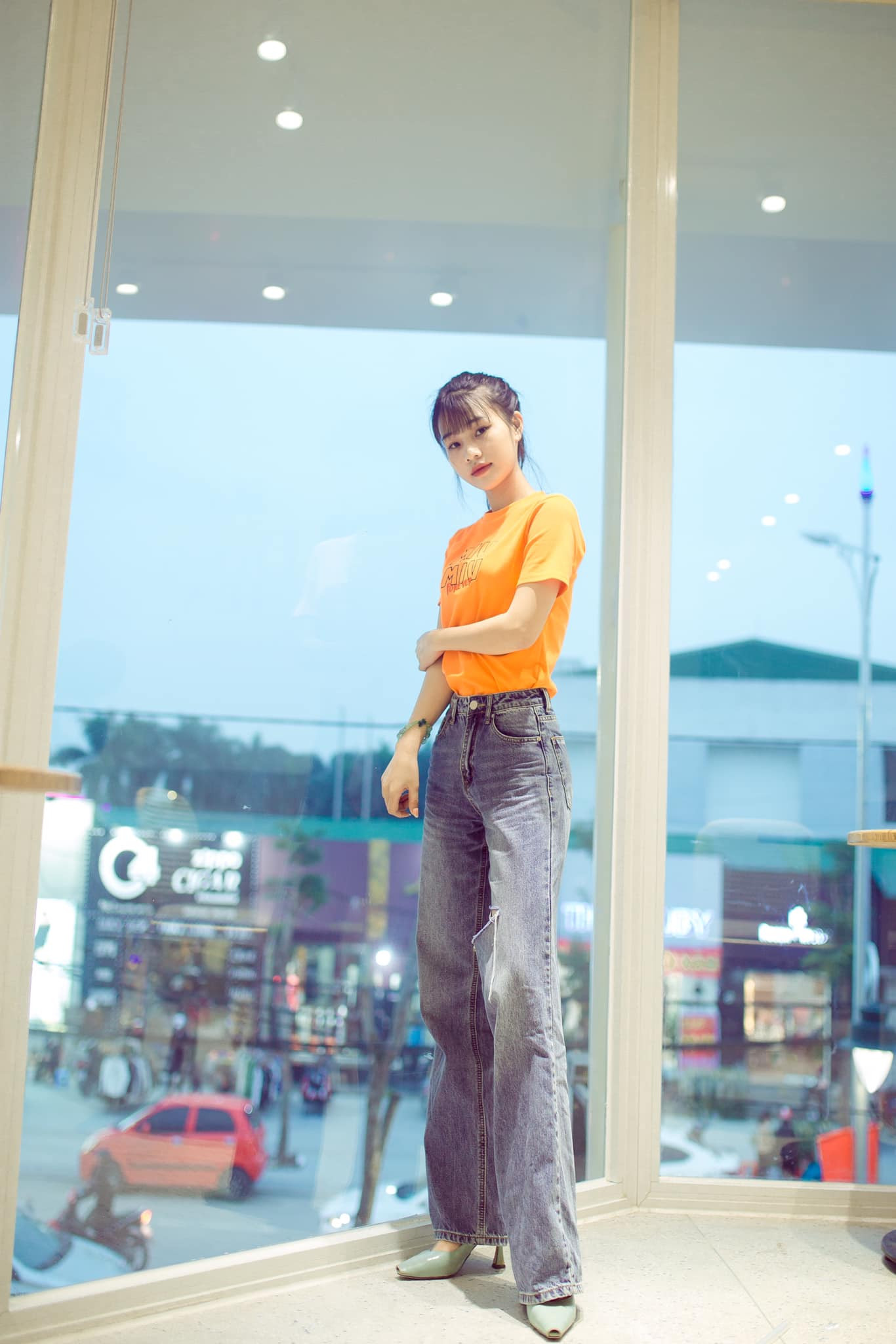 Nữ sinh giỏi xinh của Đại học Vinh có duyên với nước Lào ảnh 6