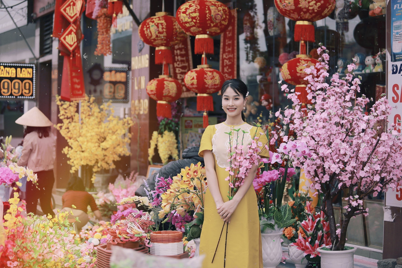 Á khôi du lịch Hà Tĩnh rạng ngời trong phiên chợ Xuân ảnh 5