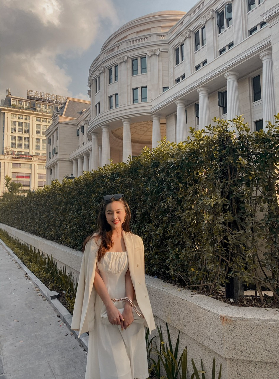 Tân hoa khôi Đại học Luật sở hữu thành tích học tập đáng ngưỡng mộ ảnh 14