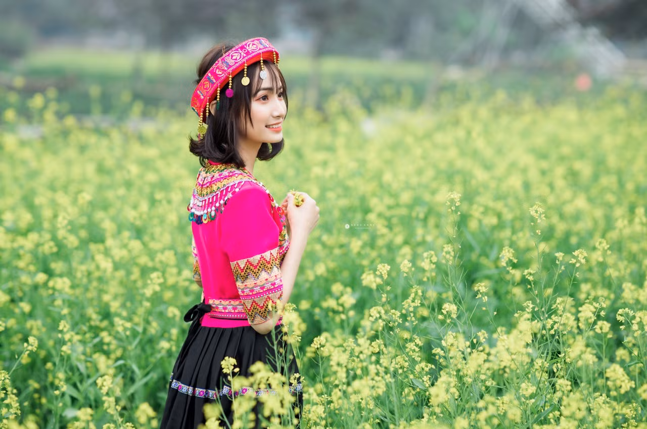 Hot girl Nam Định ‘hóa’ thiếu nữ H’Mông rạng rỡ đón Xuân ảnh 4