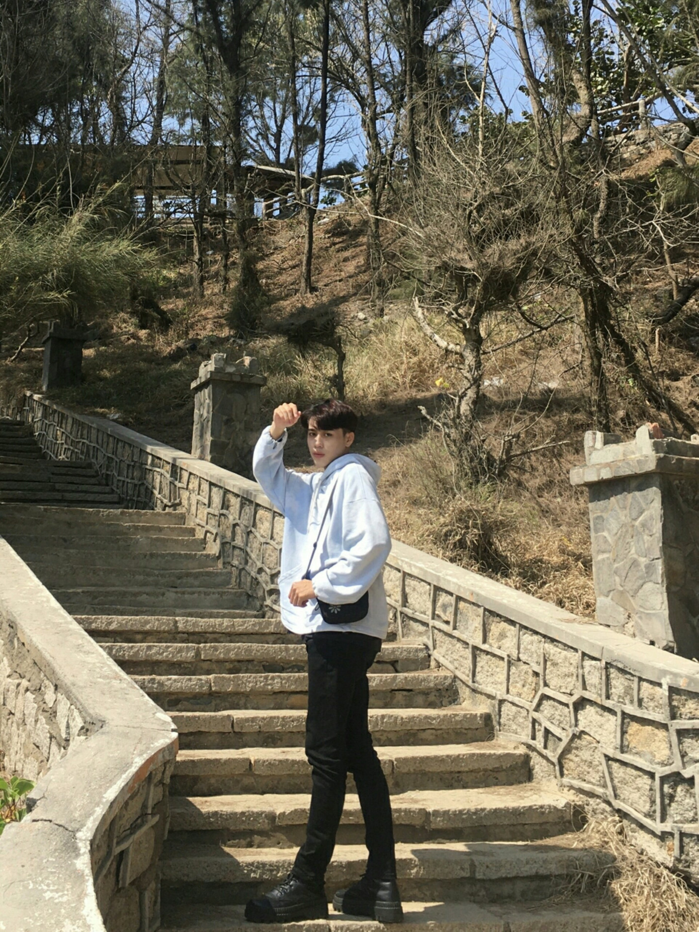 Nam sinh học ngành du lịch nhưng lại đam mê thời trang ảnh 13