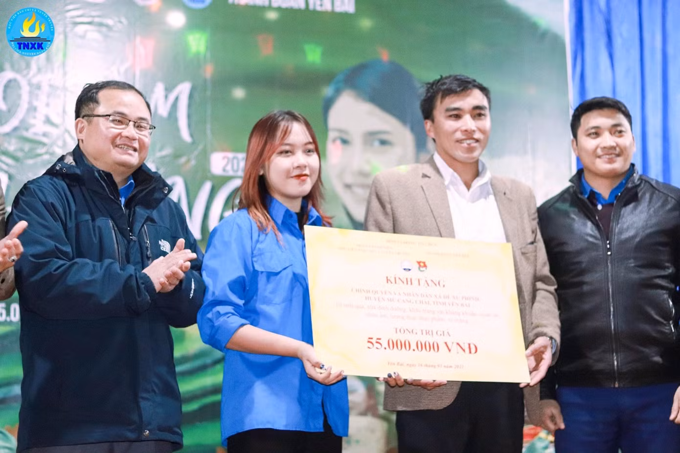 Nữ sinh Báo chí đam mê hoạt động tình nguyện ảnh 4