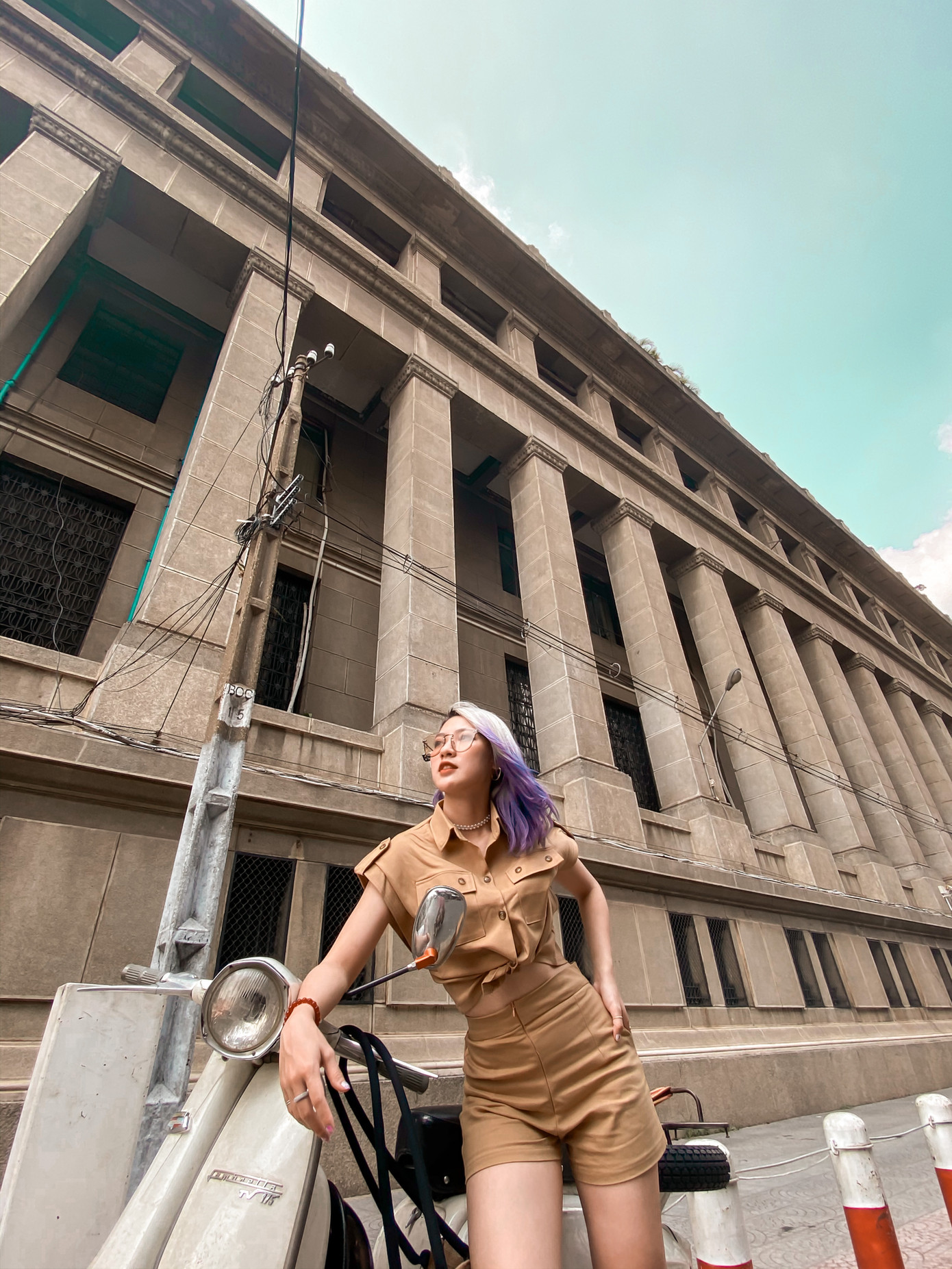 Nữ sinh trường Mỹ thuật theo đuổi phong cách cá tính và nổi loạn ảnh 15