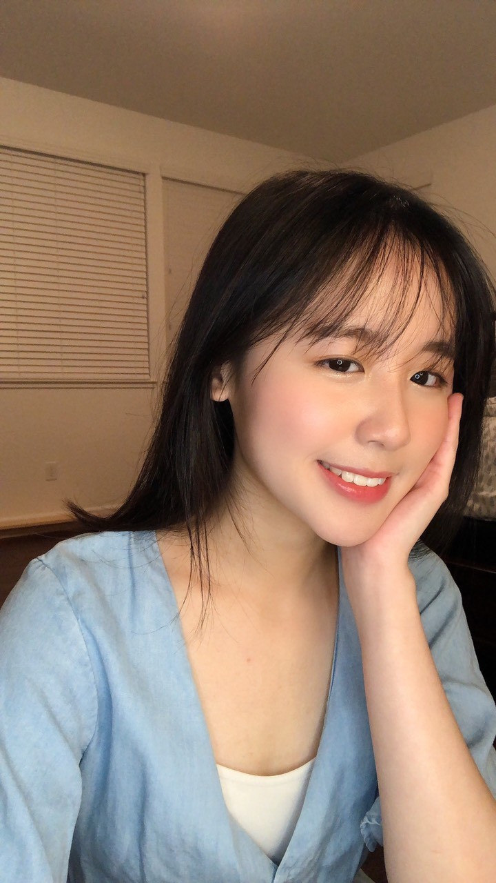 Cô gái sinh tư với vẻ đẹp mộng mơ tựa gái Hàn ảnh 1