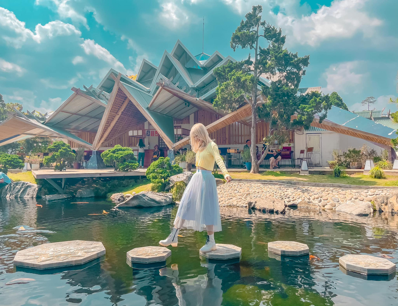 Nữ MC có nụ cười đẹp đam mê chơi Cờ vua ảnh 10