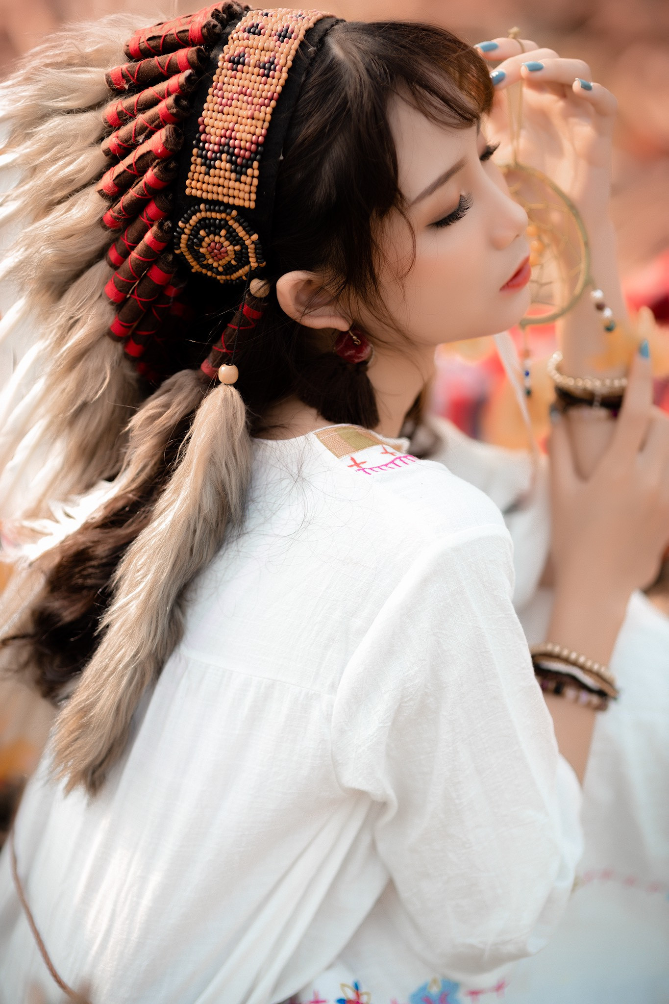 Hồn nhiên và phóng khoáng, cô gái 19 tuổi gây ấn tượng với bộ ảnh Bohemian ảnh 4